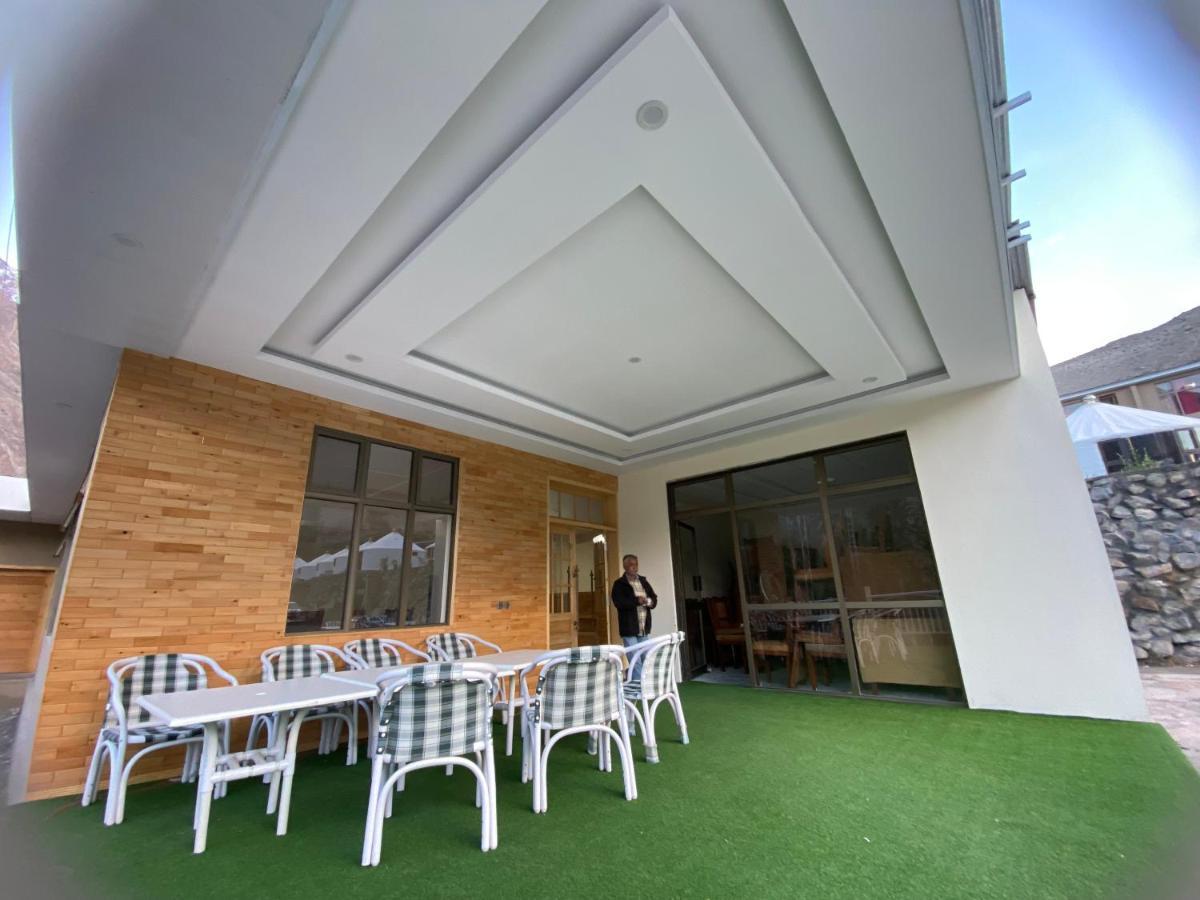 Apex Hotels And Resorts Hussaini Karimabad  Zewnętrze zdjęcie