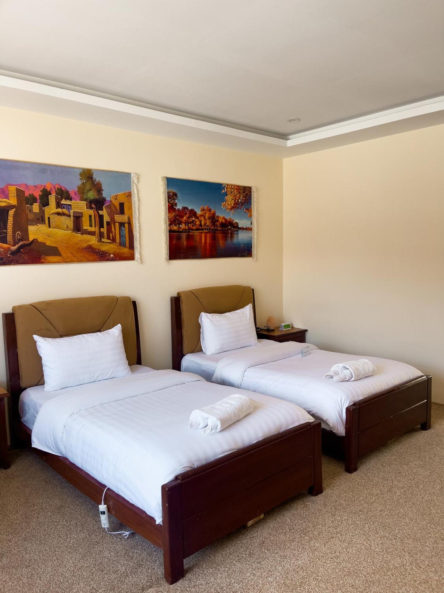 Apex Hotels And Resorts Hussaini Karimabad  Zewnętrze zdjęcie
