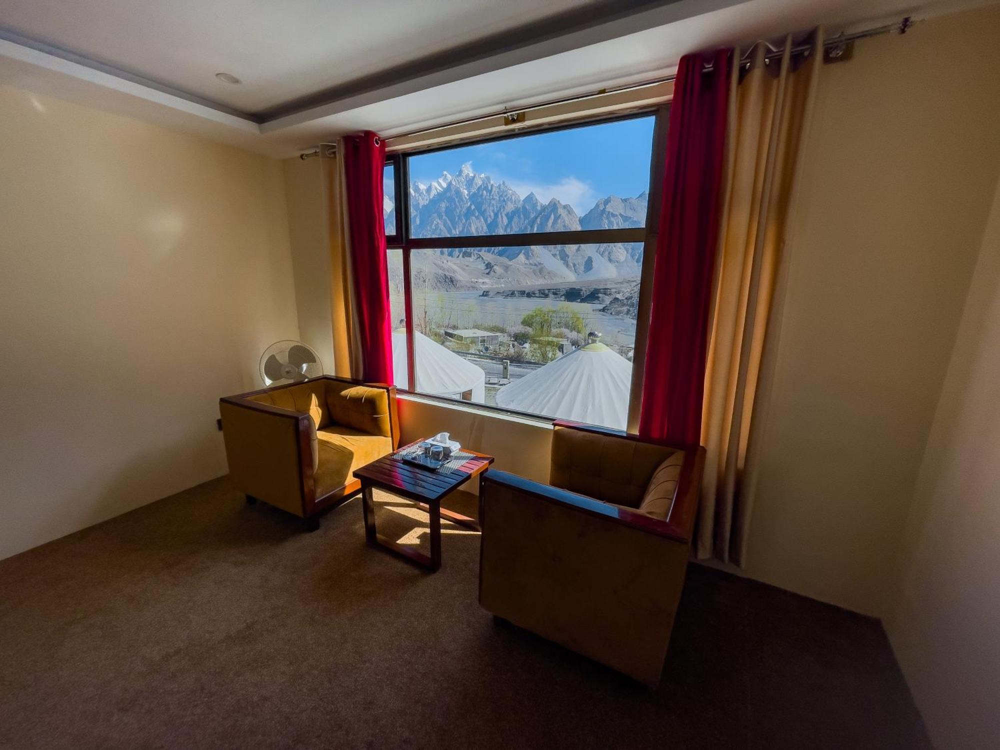 Apex Hotels And Resorts Hussaini Karimabad  Zewnętrze zdjęcie