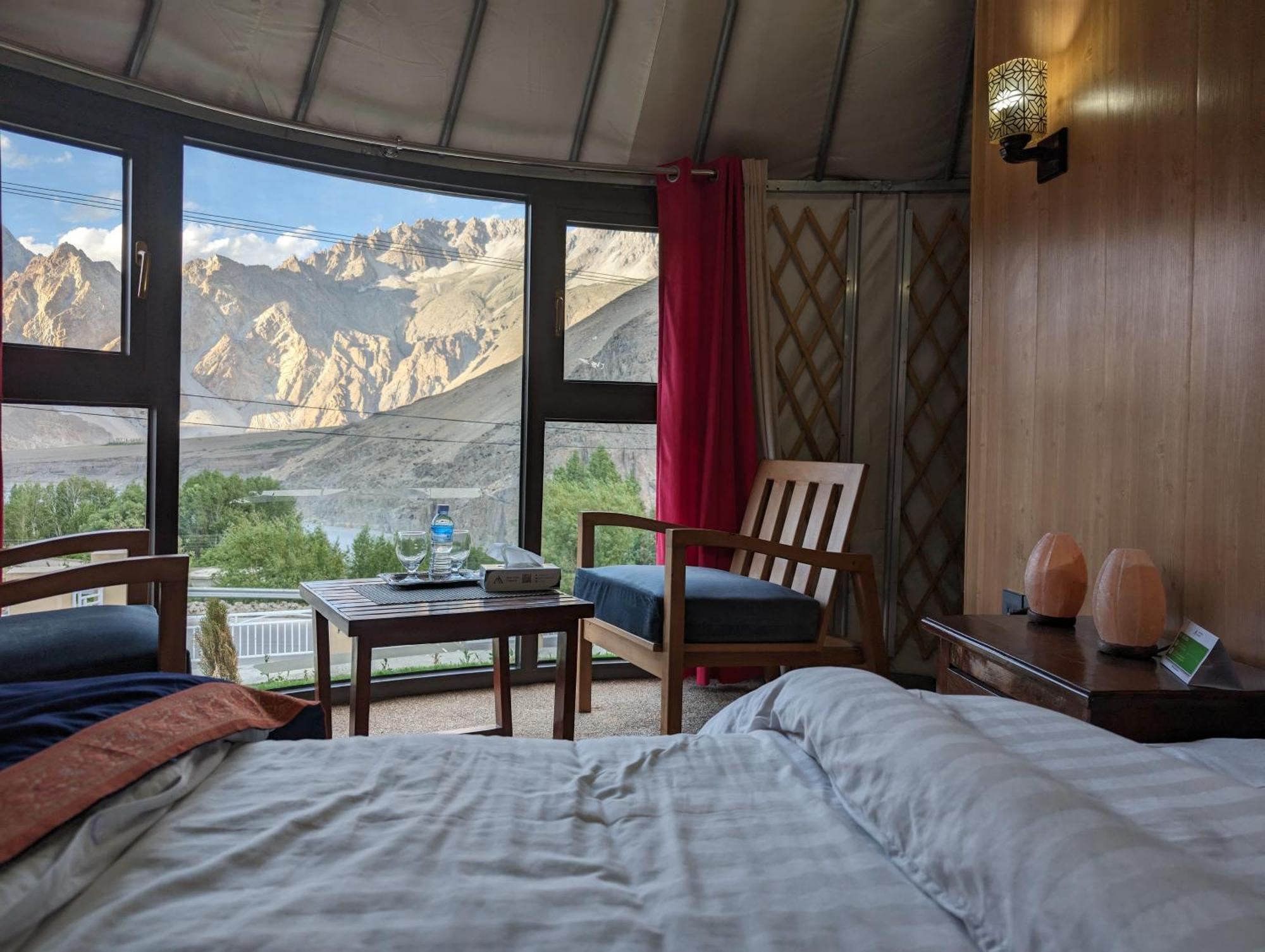 Apex Hotels And Resorts Hussaini Karimabad  Zewnętrze zdjęcie
